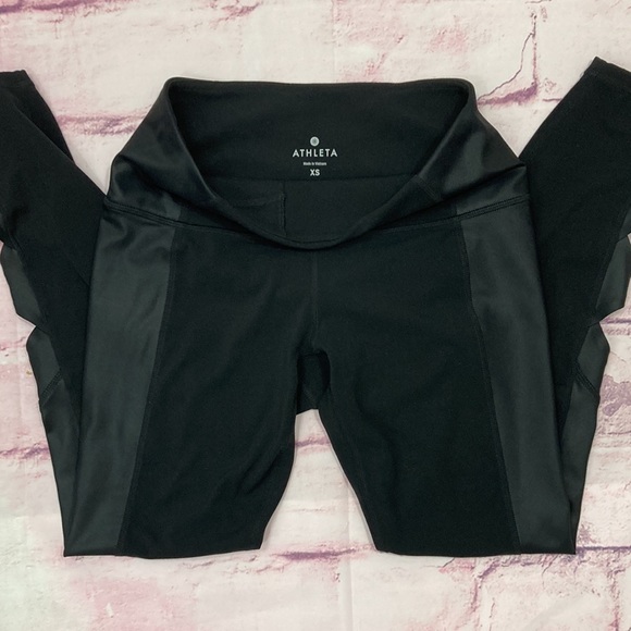 Athleta Faux Leather Cutout Athletic Legging’s size SX - Picture 5 of 7